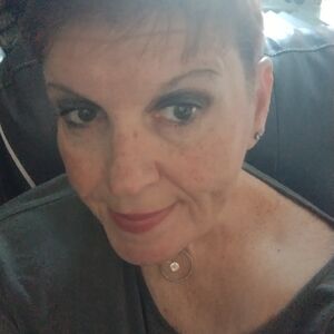 Meet your Posher, Joy